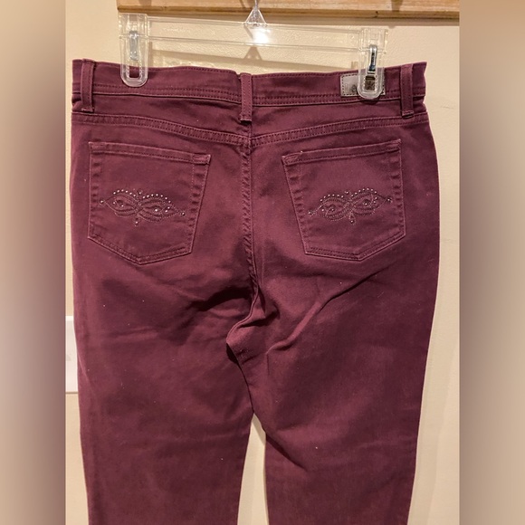 Lee burgundy jeans. Size 12P - Picture 2 of 6